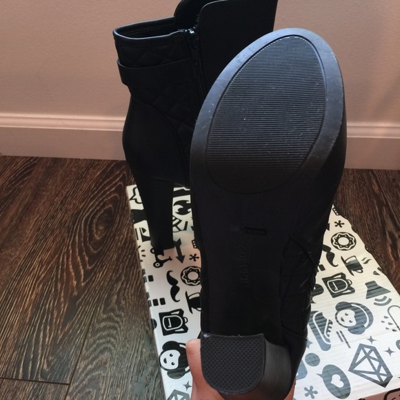 BAMBOO black heels boots size 9 - Picture 6 of 8